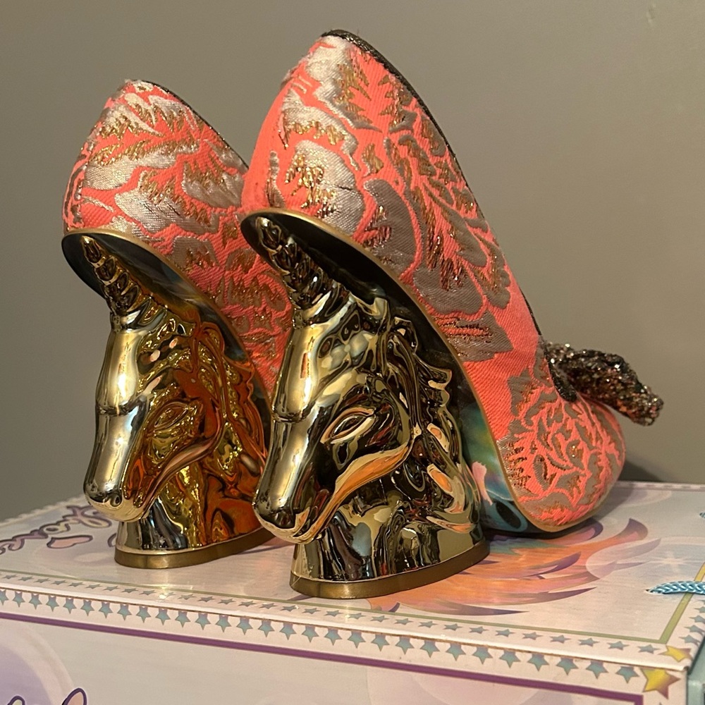 Irregular Choice Trixy in Coral /Gold size 36